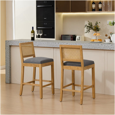 Tabouret de bar en bois de rotin à dossier plein, coussin en lin mat avec mousse à haute résilience et ressorts en S, idéal pour un îlot de cuisine de style rustique / naturel, bar bas dans la salle à manger et le café, ensemble de 2, gris