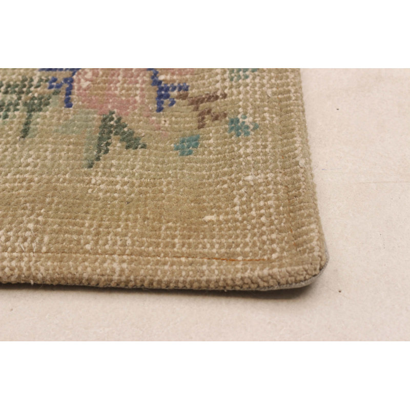 Color Transition Patchwork Multi Color Rug 4'8" x 6'7"