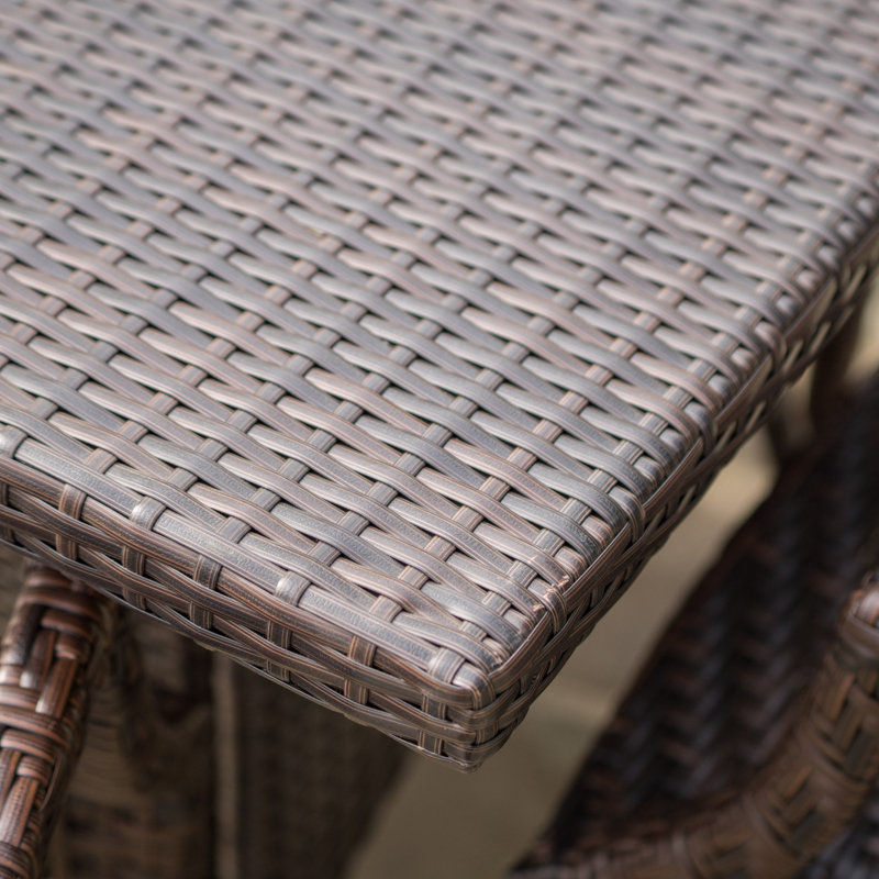 Table de salle à manger contemporaine, fer enduit et osier de polyéthylène tissé pour une résistance supérieure aux intempéries