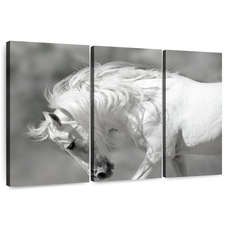 Brampt Majestic White Stallion, 42" H x 65" W
