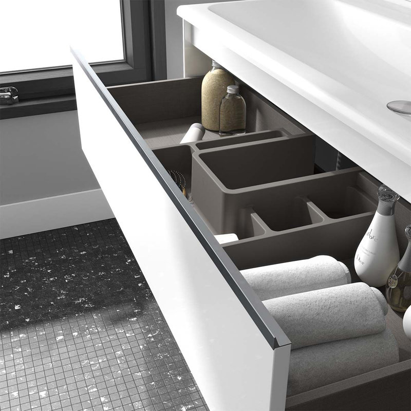 Belle 31.7'' W Single Vanity, Gloss White