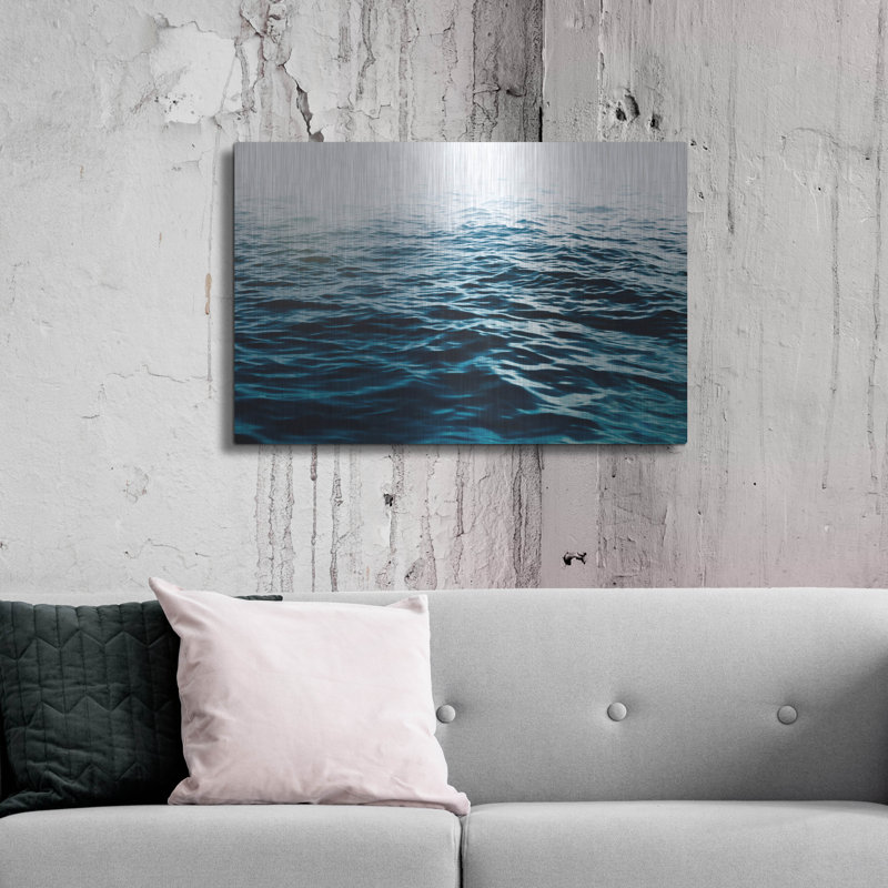 «Blue Sea» par Nicklas Gustafsson, art mural en métal, H 24 po x l 36 po