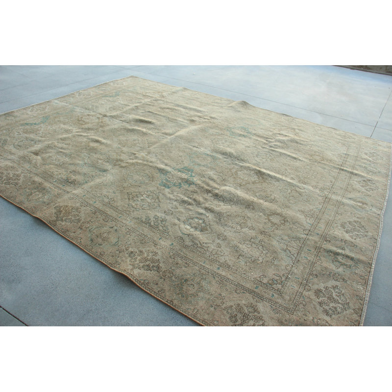 Tapis turc rétro surdimensionné à la main avec un design bohémien idéal pour rehausser le décor du salon