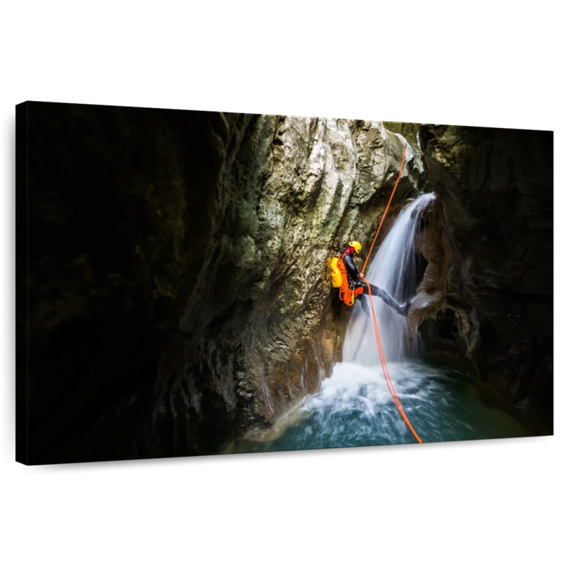 Rappel de cascade Sireci, H 32 po x l 48 po