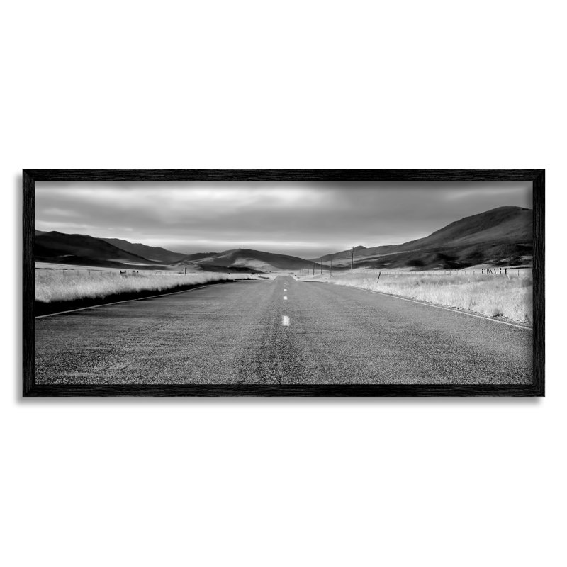Stupell Industries, route de campagne, art giclée par Steve Toole, H 13 po x l 30 po x P 1,5 po, Giclée encadrée noir minuit