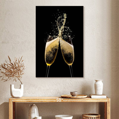 Yarlin Champagne Toast