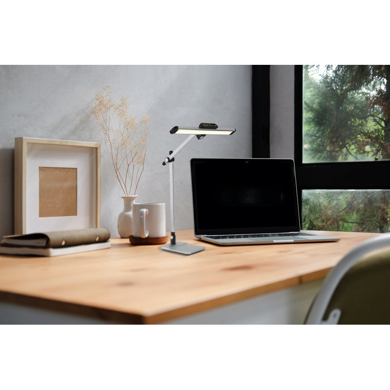 Coralena Adjustable Aluminum Writing Desk Lamp