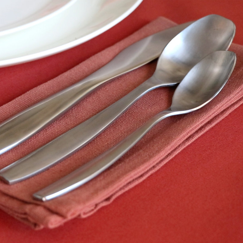 Non Stop 20 Piece Flatware Set, Service for 4