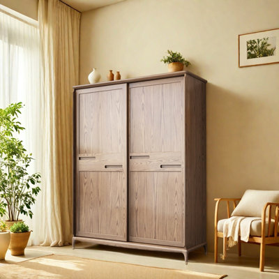 Garde-robe simple et moderne