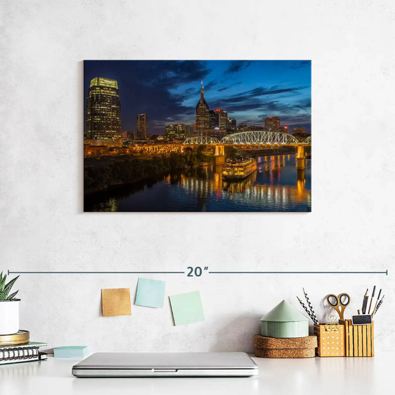 Rorry Nashville Night, 8" H x 12" W
