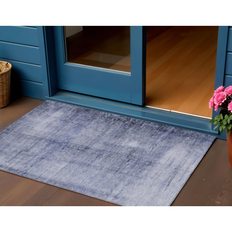Tapis intérieur lavable abstrait bleu marine et bleu ciel HomeRoots 3 pi x 5 pi