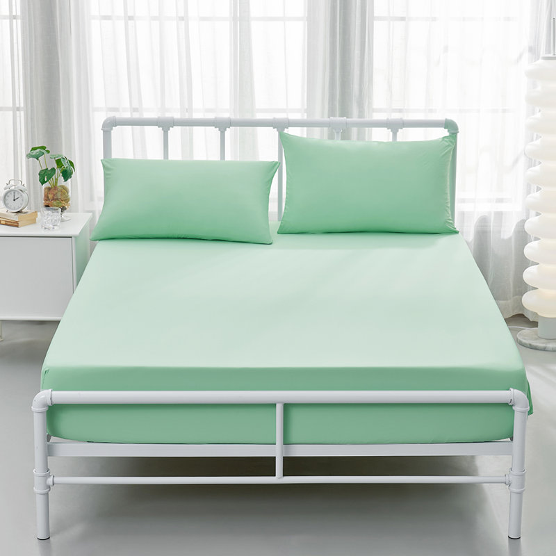 Cooling Fitted Sheet King with Pillowcases, Q-Max Cooling Fabric, Silky Smooth, Green