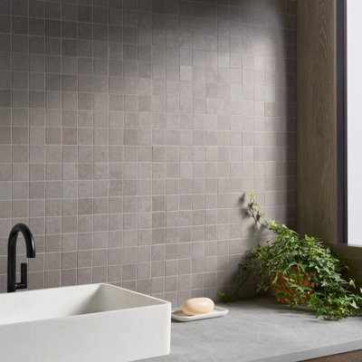 Terrasse 11,81 po X 11,81 po Carreau de mosaïque de plancher et de mur en porcelaine matte (8,64 pieds carrés / caisse)