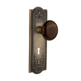 Meadows Plate with Decorative Keyhole and Brown Porcelain Door Knob