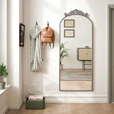 Miroir mural 58 po X24 po