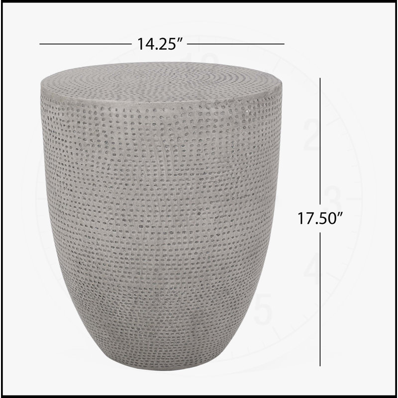 Table d'appoint d'extérieur en béton léger pour des espaces élégants et fonctionnels