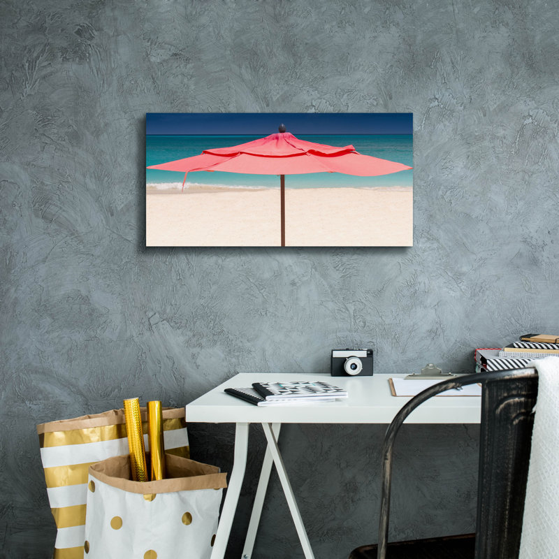 «Solo Umbrella» par Verne Varona, H 12 po x l 24 po x P 0,75 po