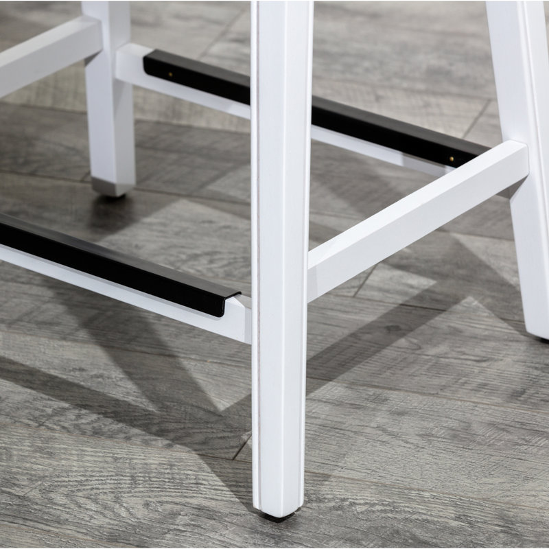 Le tabouret de bar de 30 po avec cadre blanc et siège en cuir gris rehausse le décor moderne de la cuisine ou ajoute un élément de style à