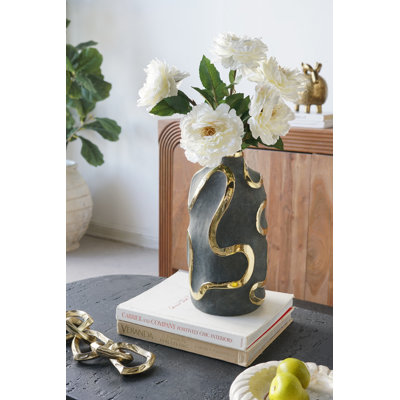 Vase en céramique noire D7x14