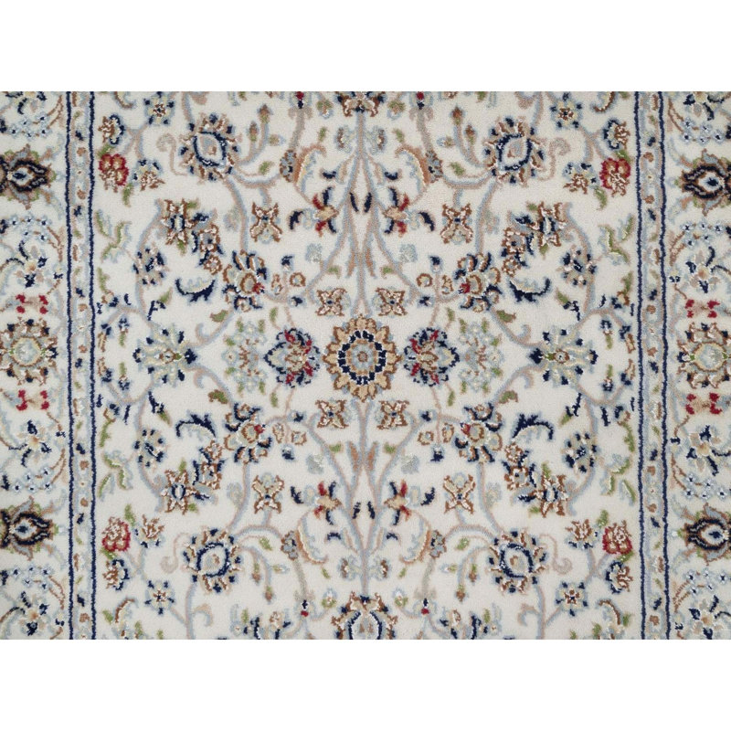 Tapis oriental noué à la main 3 pi x 5 pi 2 po Nain avec motif floral, laine et soie, 250 KPSI, velours doux noué à la main