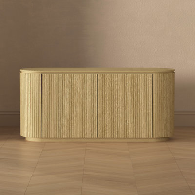 Buffet moderne de 60 po avec 4 tablettes réglables en chêne naturel Olivia