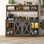 Armoire-bar de style campagnard de 63 po avec support à vin et rangement, armoire à vin avec prise de courant et lumière DEL, tablette réglable pour le vin de thé, armoire de cuisine avec porte de grange coulissante et 15 supports à vin et à verre pour la salle à manger de la cuisine
