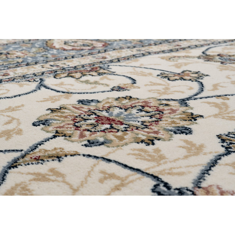Tapis ivoire/bleu ciel floral Attell, Rectangle 5 pi 3 po x 7 pi 7 po