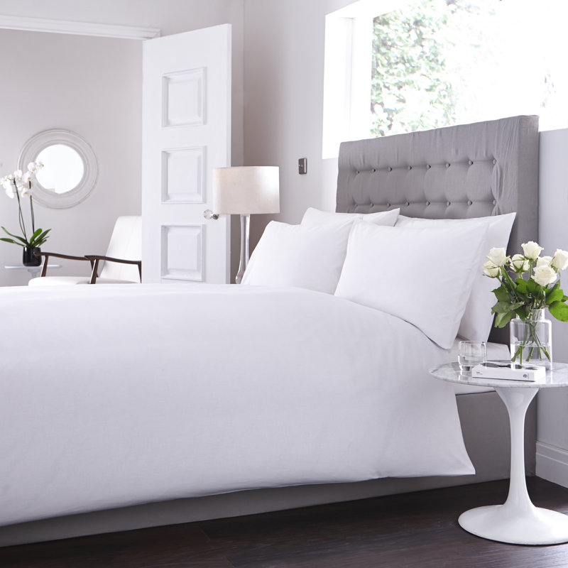 Solid Colour Duvet Cover, Super King Duvet Cover - 2 Standard Pillowcases, White