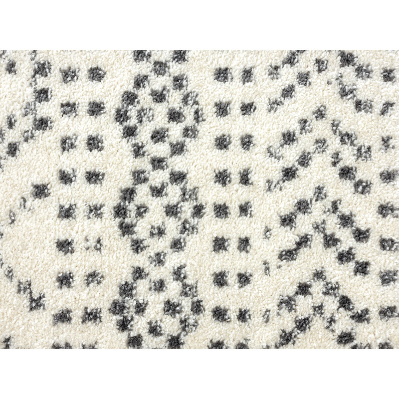 Nezihe Geometric Indoor Rug, Rectangle 6' x 9'