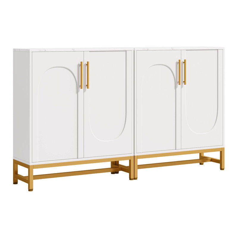 Buffet moderne avec tablettes réglables