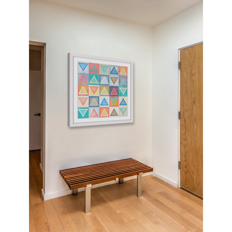 « craie triangles », reproduction d’art encadrée, H 24 po x l 24 po x P 1,5 po
