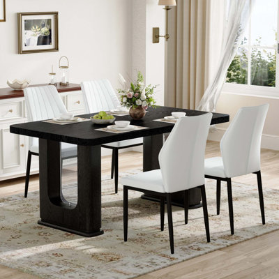 Ensemble 5 pièces de table et chaises de salle à manger, spacieux et élégant pour une utilisation intérieure, idéal pour les réunions de famille et les maisons modernes.