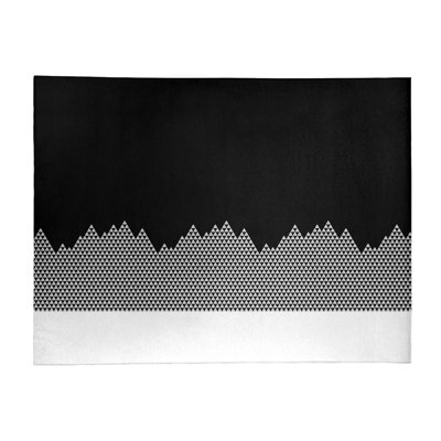 Tapis noir mountain area