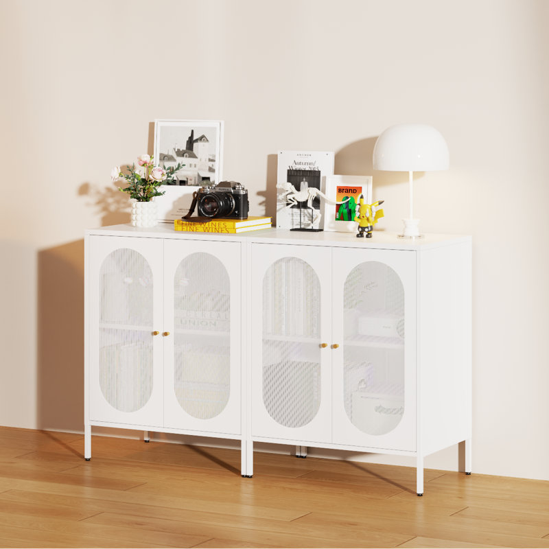 73BCA575EA4244D289F017A52E596598, White
