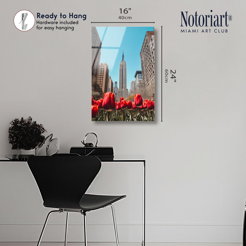 Imprimé acrylique floral New York II par Notoriart, prêt à être accroché, H 24 po x l 16 po