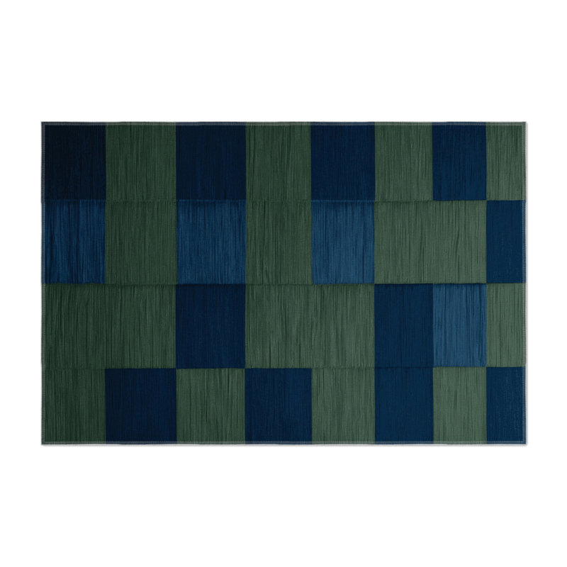 Checkered Green Indoor and Outdoor Area Rug, Rectangle 3' x 5'