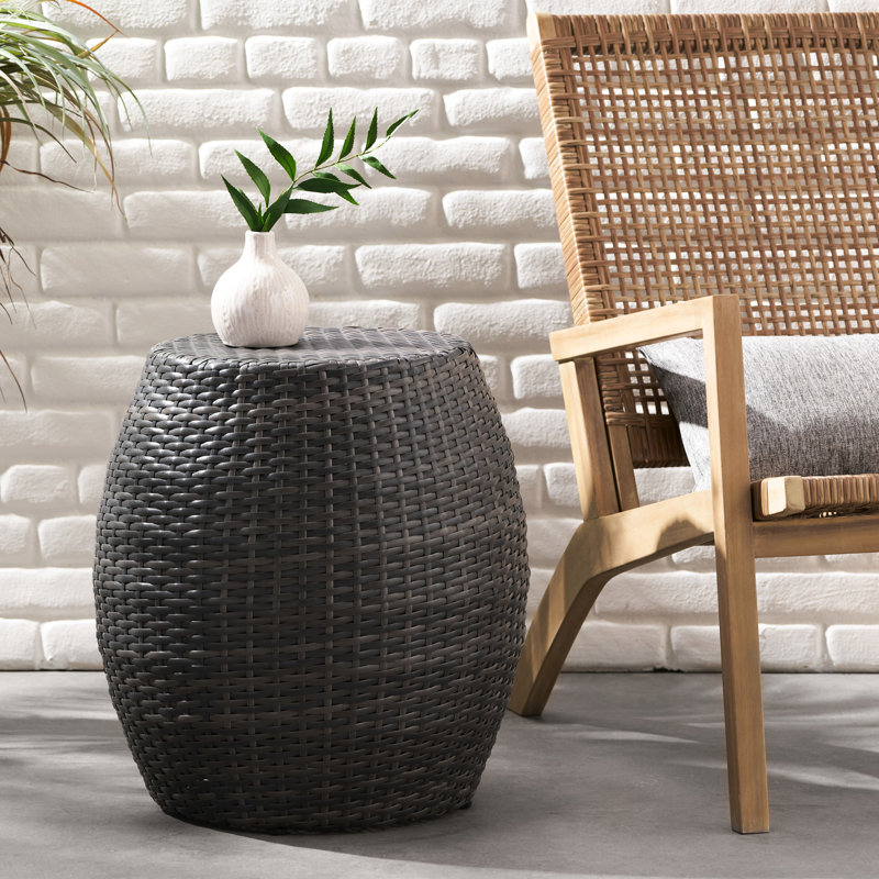 Table d'appoint de patio 14,00 po, position en fer robuste, composition extérieure de 14,00 po Hipster, Grace, Gris