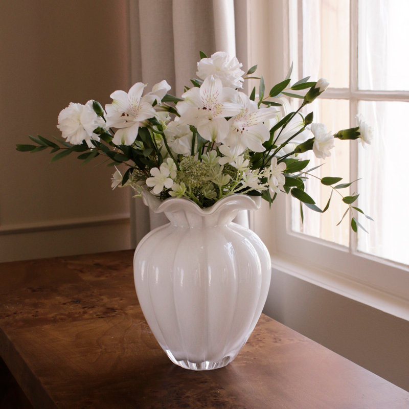 Grand vase en forme de pétale de verre, Crème