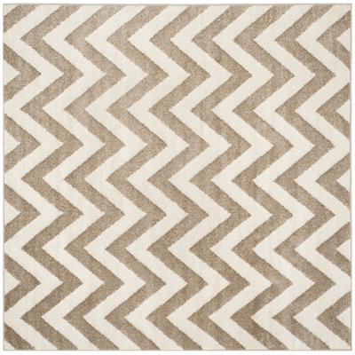 Sharpay Chevron Hand Woven Indoor / Outdoor Area Rug