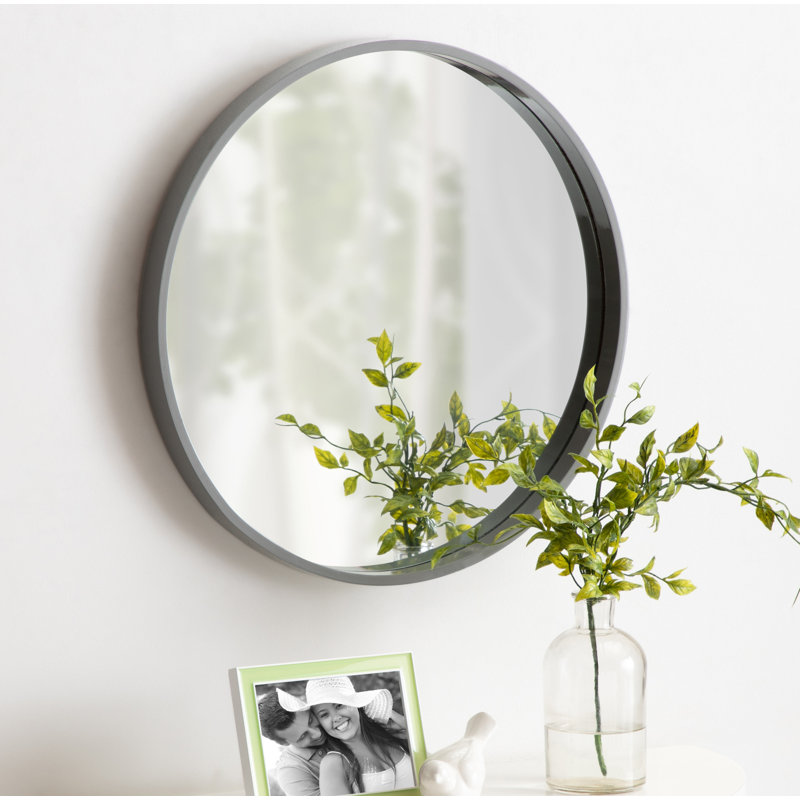 Miroir mural Arranjeet, 21,6 po x 21,6 po, gris