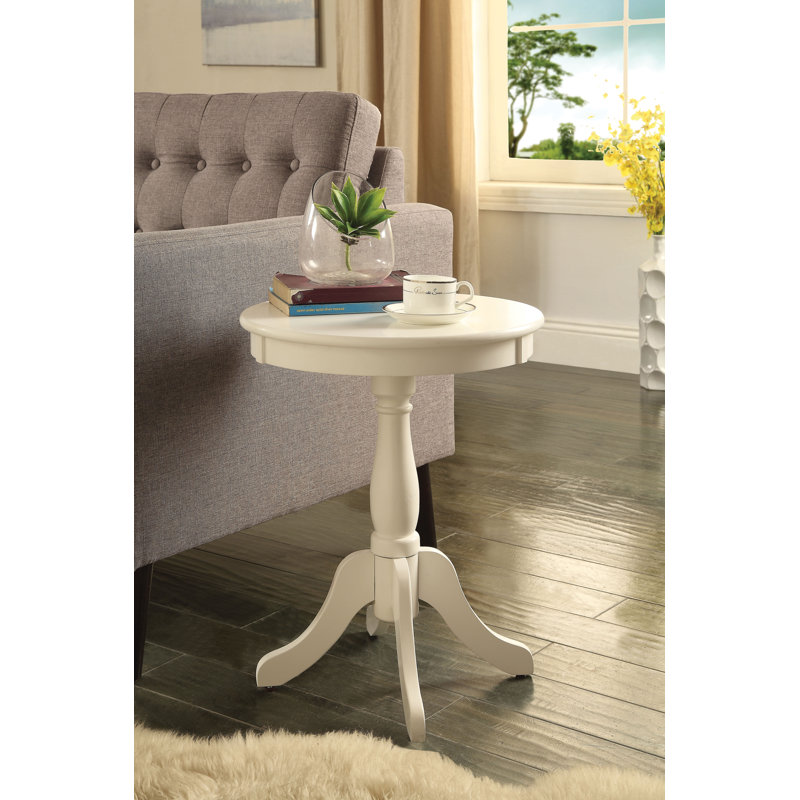 Table de bout Krohn, Noir, noir, noir, noir, H 22 po x l 18 po x P 18 po