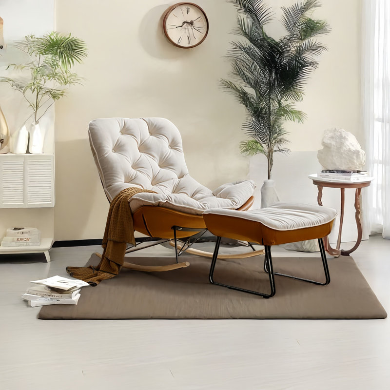 Chaise berçante moderne avec repose-pieds