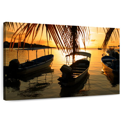 Mehar Boats In Roatan