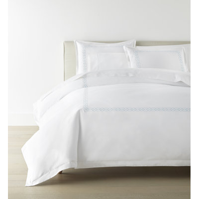 CLASSIC EMBROIDERED QN DUVET SET FILIGREE SKY