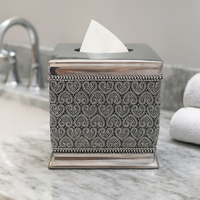 Beaded Heart Tissue Box Cover