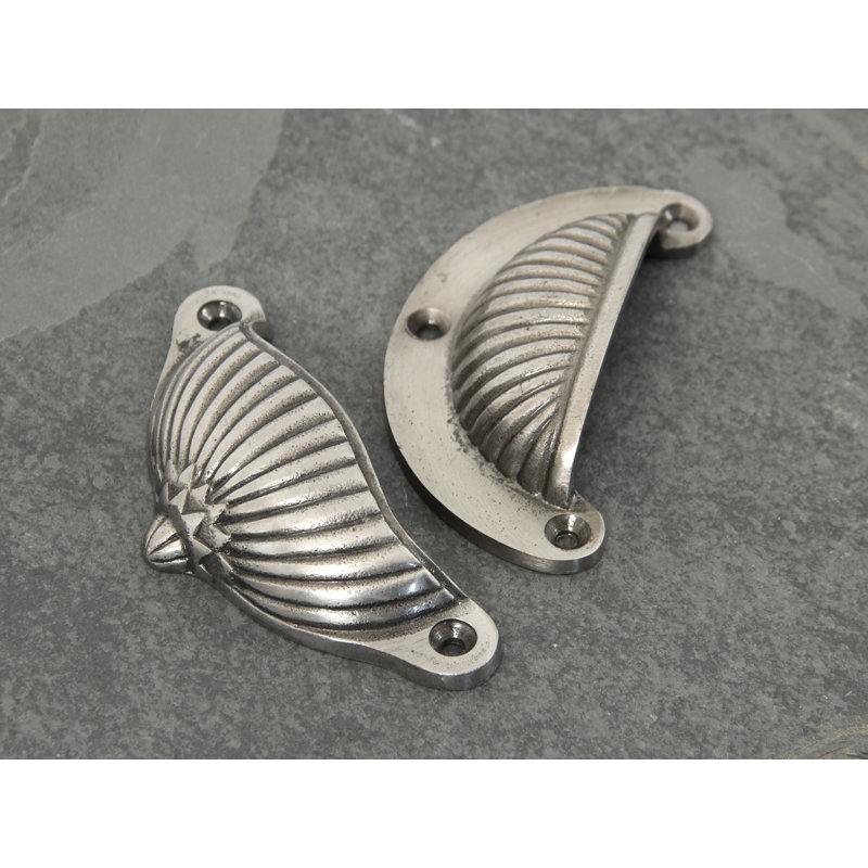 Flower 8.8 cm centre Bin Handle, Natural Smooth