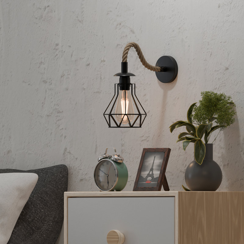Mairead Armed Sconce, No