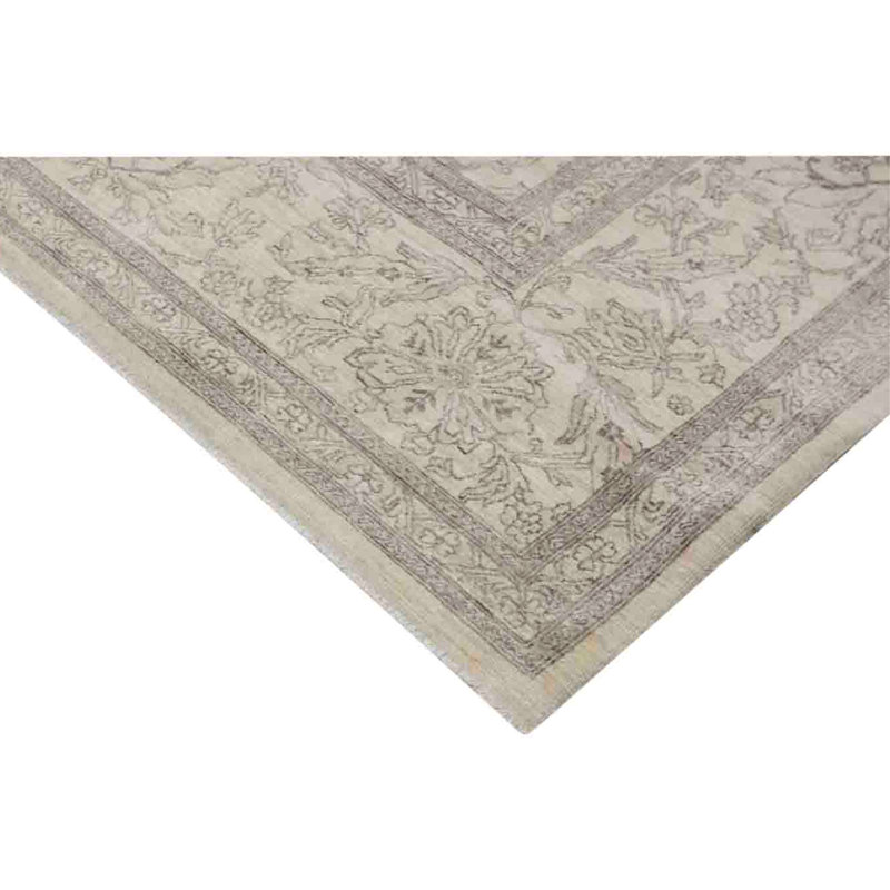 Hand Knotted Wool Oriental Area Rug in Cream