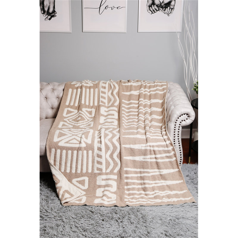 Geometric/Tribal Pattern Luxury Soft Throw Blanket, Beige
