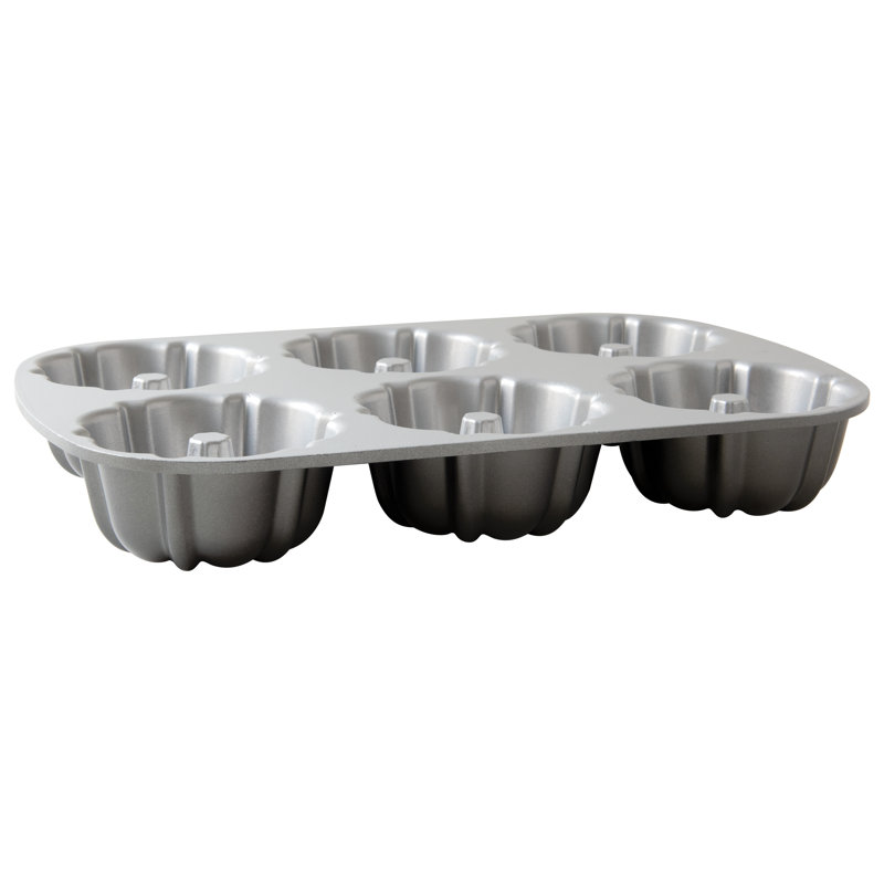 Nordic Ware Non-Stick Bundt Pan